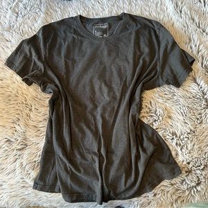 URBAN PIPELINE MENS RELAXED V NECK TEE